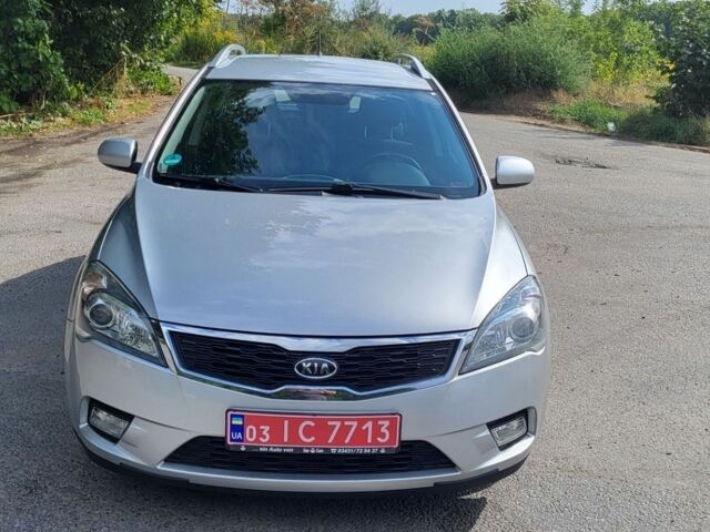 Сірий Кіа Сід, об'ємом двигуна 1.59 л та пробігом 186 тис. км за 7200 $, фото 1 на Automoto.ua