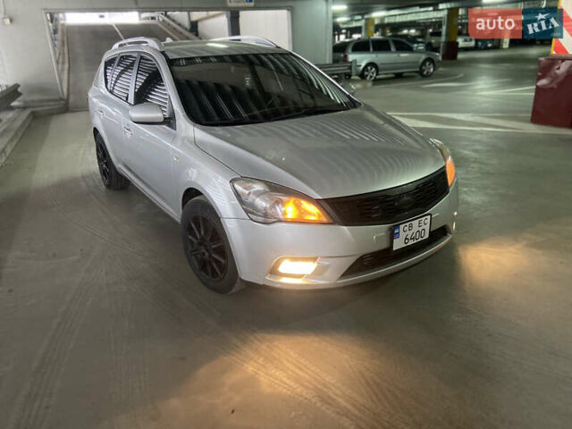 Серый Киа Сид, объемом двигателя 1.58 л и пробегом 263 тыс. км за 5999 $, фото 1 на Automoto.ua