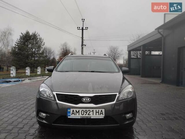Сірий Кіа Сід, об'ємом двигуна 0 л та пробігом 263 тис. км за 6499 $, фото 1 на Automoto.ua