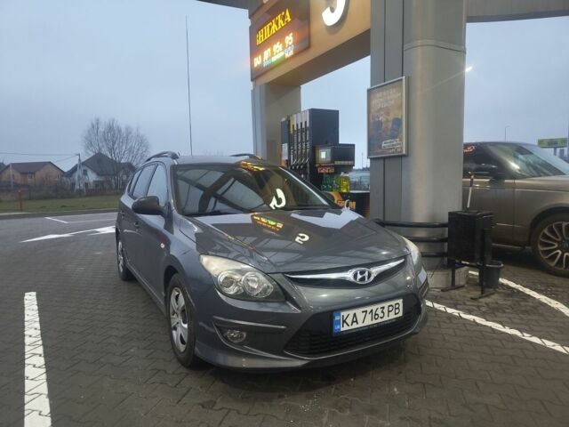 Серый Киа Сид, объемом двигателя 1.4 л и пробегом 121 тыс. км за 6400 $, фото 1 на Automoto.ua