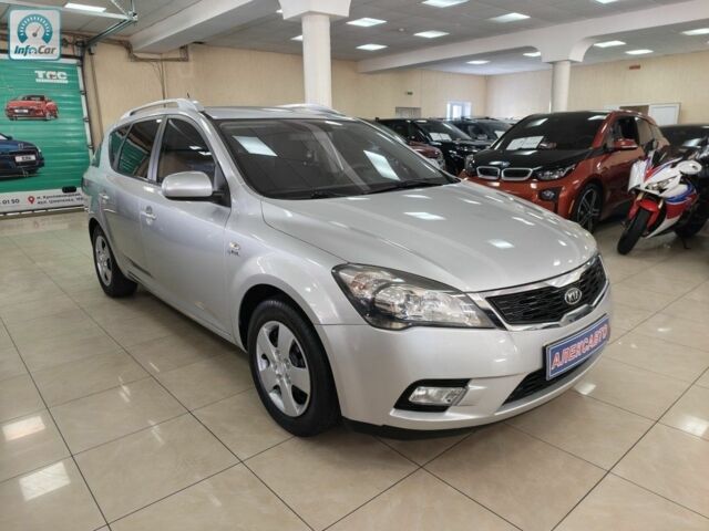 Серый Киа Сид, объемом двигателя 1.4 л и пробегом 183 тыс. км за 6700 $, фото 1 на Automoto.ua
