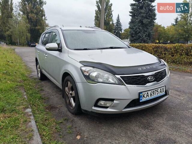 Серый Киа Сид, объемом двигателя 1.58 л и пробегом 223 тыс. км за 7500 $, фото 1 на Automoto.ua