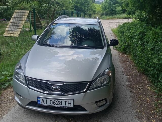 Сірий Кіа Сід, об'ємом двигуна 0 л та пробігом 227 тис. км за 7569 $, фото 1 на Automoto.ua