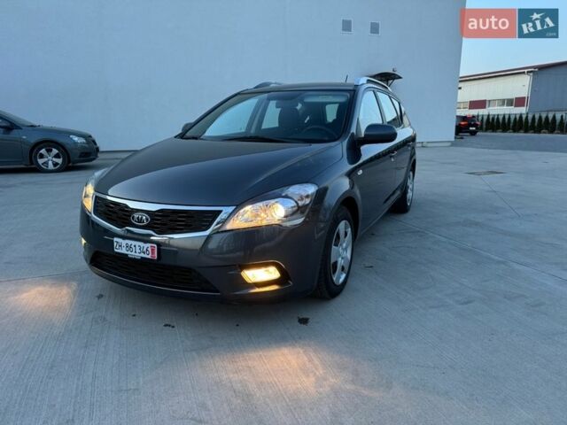 Сірий Кіа Сід, об'ємом двигуна 1.4 л та пробігом 139 тис. км за 5700 $, фото 1 на Automoto.ua