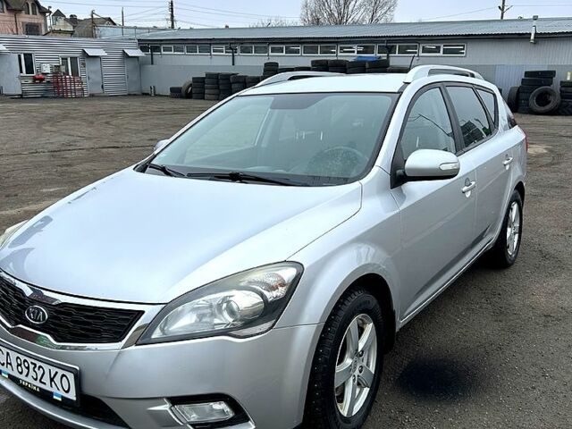Сірий Кіа Сід, об'ємом двигуна 16 л та пробігом 229 тис. км за 6500 $, фото 1 на Automoto.ua
