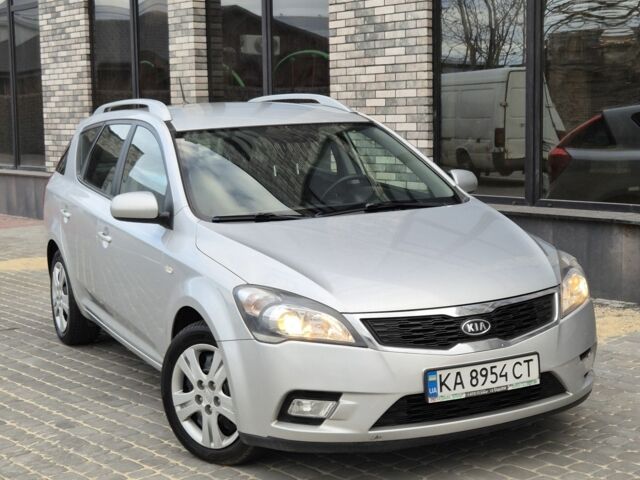 Сірий Кіа Сід, об'ємом двигуна 1.6 л та пробігом 250 тис. км за 6650 $, фото 1 на Automoto.ua
