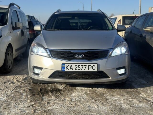Сірий Кіа Сід, об'ємом двигуна 1.4 л та пробігом 216 тис. км за 6400 $, фото 1 на Automoto.ua