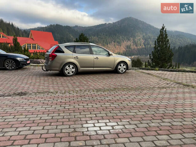 Серый Киа Сид, объемом двигателя 1.58 л и пробегом 278 тыс. км за 6100 $, фото 1 на Automoto.ua