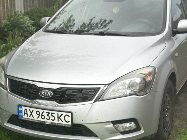 Сірий Кіа Сід, об'ємом двигуна 1.58 л та пробігом 229 тис. км за 6999 $, фото 1 на Automoto.ua