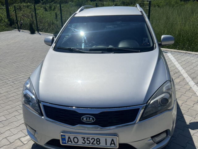 Сірий Кіа Сід, об'ємом двигуна 1.6 л та пробігом 274 тис. км за 6100 $, фото 1 на Automoto.ua