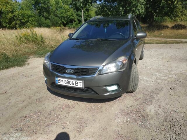 Сірий Кіа Сід, об'ємом двигуна 1.6 л та пробігом 233 тис. км за 7001 $, фото 1 на Automoto.ua
