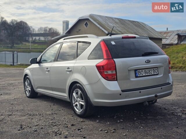 Серый Киа Сид, объемом двигателя 1.6 л и пробегом 206 тыс. км за 6700 $, фото 1 на Automoto.ua