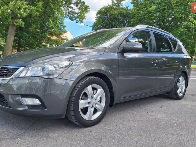 Сірий Кіа Сід, об'ємом двигуна 1.6 л та пробігом 169 тис. км за 7900 $, фото 1 на Automoto.ua