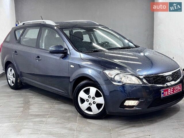 Сірий Кіа Сід, об'ємом двигуна 1.59 л та пробігом 128 тис. км за 7299 $, фото 1 на Automoto.ua