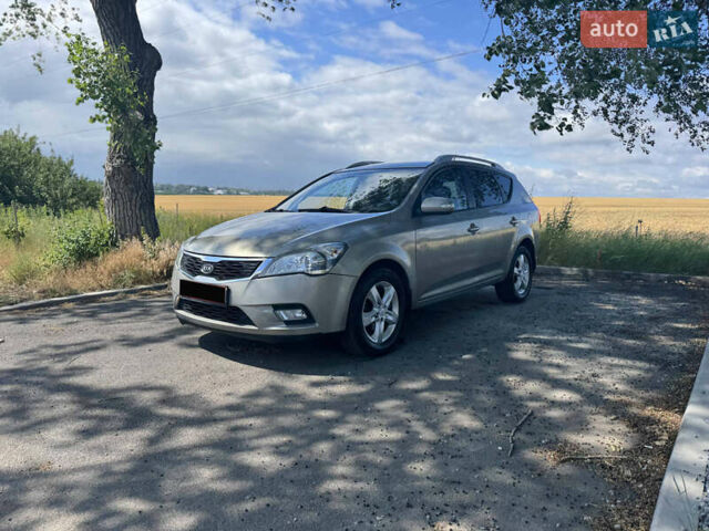 Сірий Кіа Сід, об'ємом двигуна 1.6 л та пробігом 238 тис. км за 7500 $, фото 1 на Automoto.ua