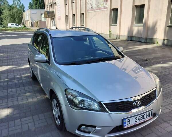 Сірий Кіа Сід, об'ємом двигуна 1.59 л та пробігом 225 тис. км за 7100 $, фото 1 на Automoto.ua