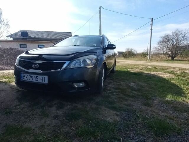 Сірий Кіа Сід, об'ємом двигуна 1.6 л та пробігом 280 тис. км за 6900 $, фото 1 на Automoto.ua