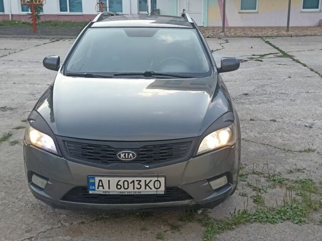 Сірий Кіа Сід, об'ємом двигуна 0 л та пробігом 330 тис. км за 6005 $, фото 1 на Automoto.ua