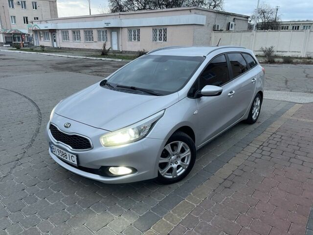 Серый Киа Сид, объемом двигателя 1.6 л и пробегом 240 тыс. км за 8536 $, фото 1 на Automoto.ua