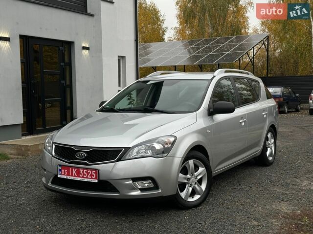 Серый Киа Сид, объемом двигателя 1.4 л и пробегом 194 тыс. км за 6100 $, фото 1 на Automoto.ua