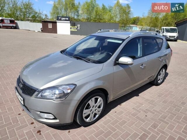 Серый Киа Сид, объемом двигателя 1.6 л и пробегом 255 тыс. км за 6499 $, фото 1 на Automoto.ua