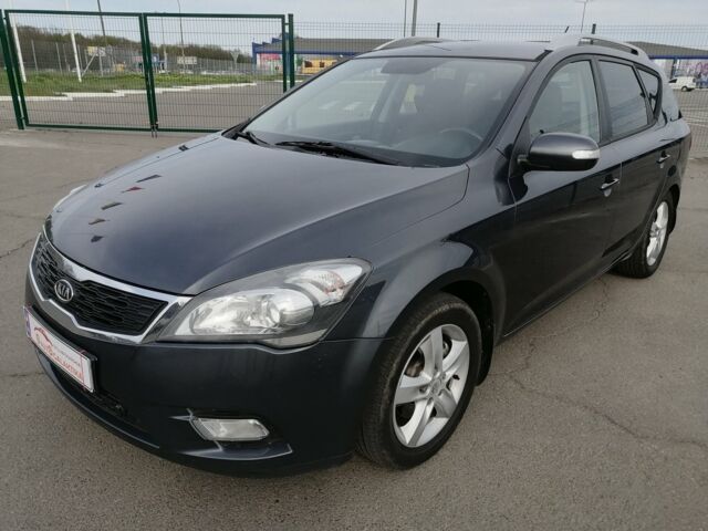 Серый Киа Сид, объемом двигателя 1.6 л и пробегом 212 тыс. км за 8499 $, фото 1 на Automoto.ua