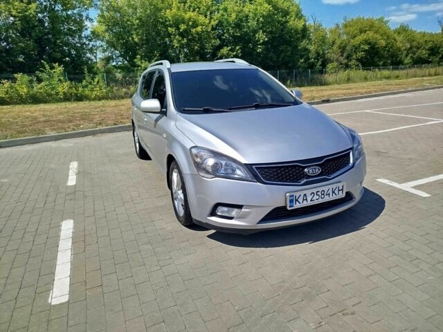 Серый Киа Сид, объемом двигателя 1.6 л и пробегом 331 тыс. км за 6299 $, фото 1 на Automoto.ua