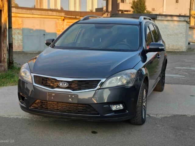 Серый Киа Сид, объемом двигателя 1.6 л и пробегом 130 тыс. км за 5900 $, фото 1 на Automoto.ua