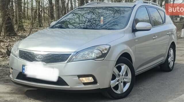 Серый Киа Сид, объемом двигателя 1.6 л и пробегом 181 тыс. км за 6850 $, фото 1 на Automoto.ua