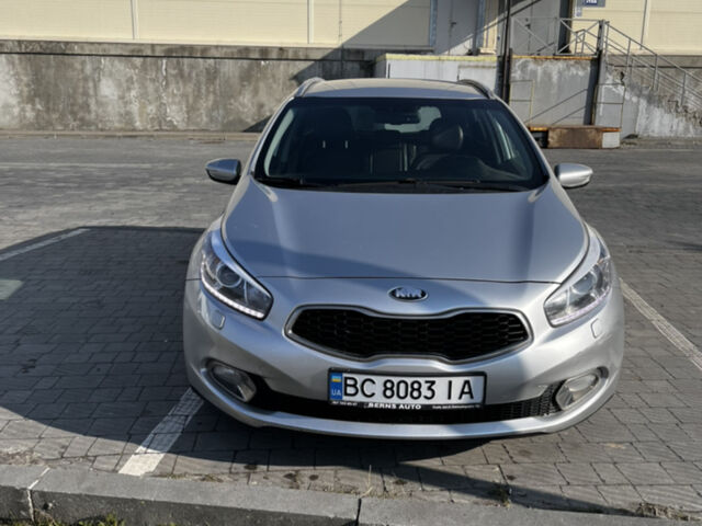 Сірий Кіа Сід, об'ємом двигуна 1.58 л та пробігом 238 тис. км за 8300 $, фото 1 на Automoto.ua