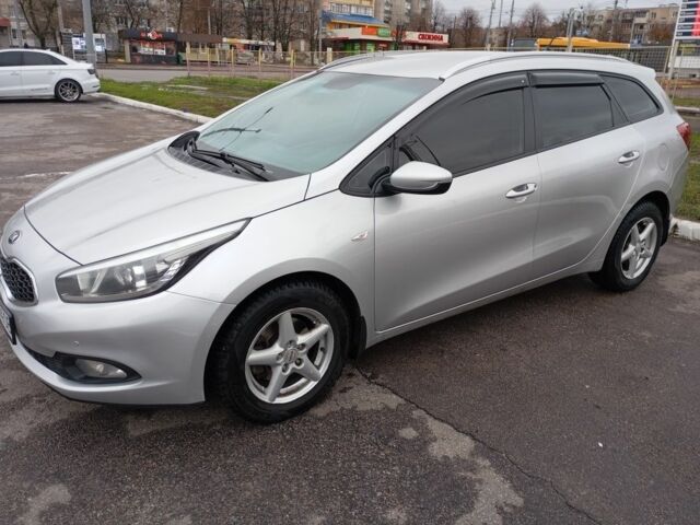 Серый Киа Сид, объемом двигателя 1.6 л и пробегом 285 тыс. км за 8529 $, фото 1 на Automoto.ua