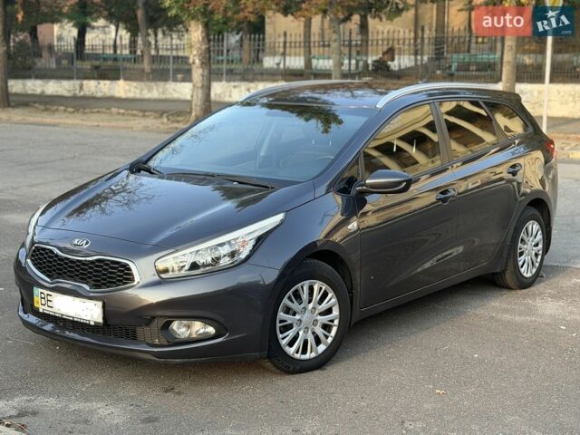 Сірий Кіа Сід, об'ємом двигуна 1.6 л та пробігом 137 тис. км за 9000 $, фото 1 на Automoto.ua