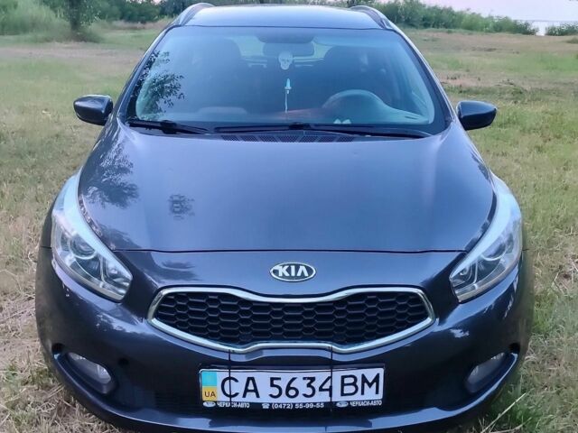 Серый Киа Сид, объемом двигателя 1.6 л и пробегом 154 тыс. км за 7700 $, фото 1 на Automoto.ua