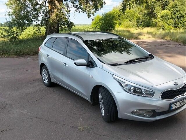 Сірий Кіа Сід, об'ємом двигуна 1.58 л та пробігом 247 тис. км за 8500 $, фото 1 на Automoto.ua