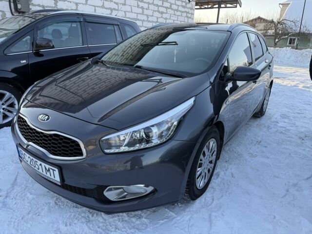 Серый Киа Сид, объемом двигателя 1.6 л и пробегом 250 тыс. км за 7250 $, фото 1 на Automoto.ua
