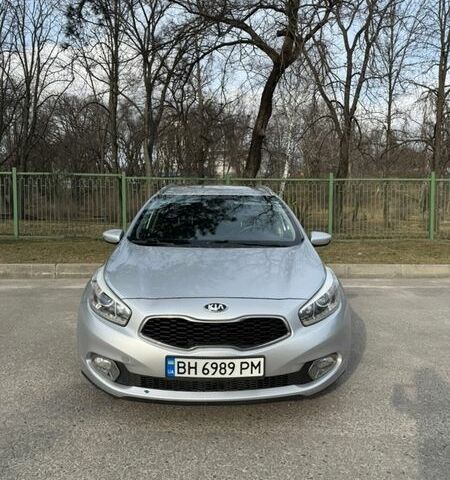Серый Киа Сид, объемом двигателя 1.58 л и пробегом 165 тыс. км за 8700 $, фото 1 на Automoto.ua