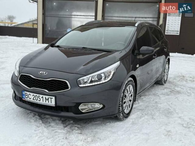 Сірий Кіа Сід, об'ємом двигуна 1.58 л та пробігом 240 тис. км за 7700 $, фото 1 на Automoto.ua