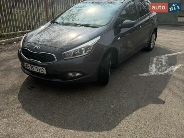 Серый Киа Сид, объемом двигателя 1.6 л и пробегом 204 тыс. км за 9300 $, фото 1 на Automoto.ua