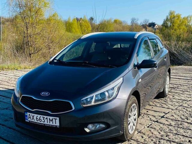 Сірий Кіа Сід, об'ємом двигуна 1.58 л та пробігом 240 тис. км за 10300 $, фото 1 на Automoto.ua