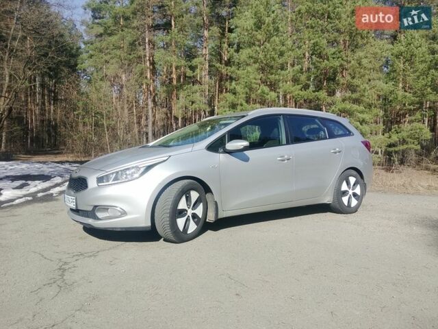 Серый Киа Сид, объемом двигателя 1.6 л и пробегом 283 тыс. км за 8500 $, фото 1 на Automoto.ua