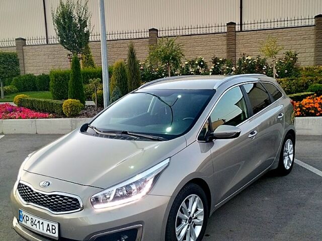 Серый Киа Сид, объемом двигателя 1.6 л и пробегом 182 тыс. км за 11650 $, фото 1 на Automoto.ua