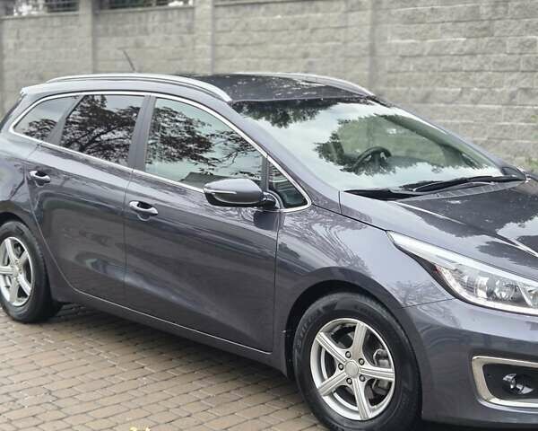 Серый Киа Сид, объемом двигателя 1.58 л и пробегом 63 тыс. км за 13300 $, фото 1 на Automoto.ua