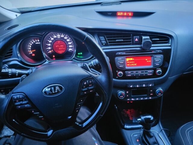 Серый Киа Сид, объемом двигателя 1.6 л и пробегом 56 тыс. км за 13000 $, фото 1 на Automoto.ua