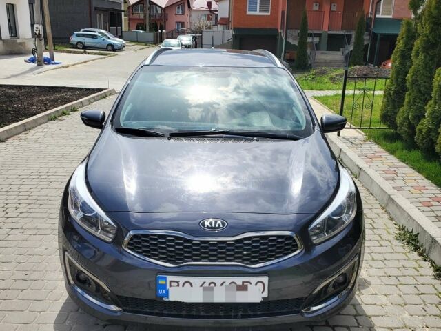 Серый Киа Сид, объемом двигателя 1.6 л и пробегом 89 тыс. км за 14100 $, фото 1 на Automoto.ua