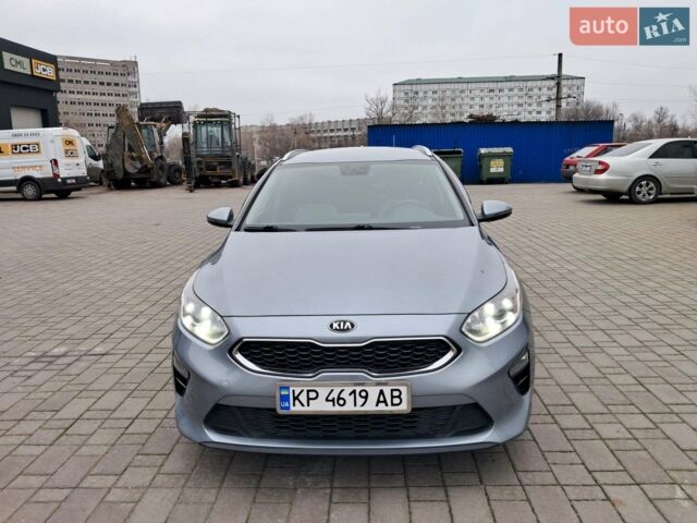 Серый Киа Сид, объемом двигателя 1.6 л и пробегом 139 тыс. км за 15000 $, фото 1 на Automoto.ua