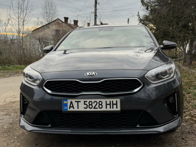 Серый Киа Сид, объемом двигателя 1.6 л и пробегом 145 тыс. км за 13999 $, фото 1 на Automoto.ua