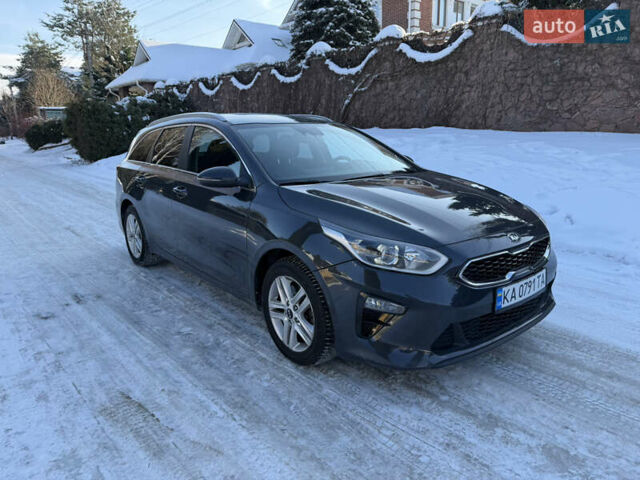 Серый Киа Сид, объемом двигателя 1.6 л и пробегом 160 тыс. км за 14800 $, фото 1 на Automoto.ua