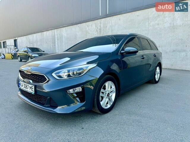 Сірий Кіа Сід, об'ємом двигуна 1.59 л та пробігом 77 тис. км за 17500 $, фото 1 на Automoto.ua