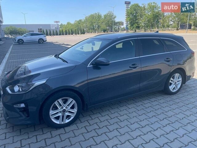 Сірий Кіа Сід, об'ємом двигуна 1.59 л та пробігом 54 тис. км за 16900 $, фото 1 на Automoto.ua