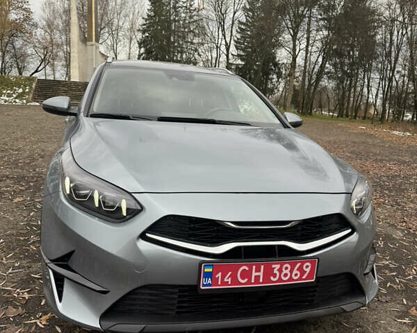Серый Киа Сид, объемом двигателя 1.5 л и пробегом 40 тыс. км за 16900 $, фото 1 на Automoto.ua